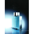 Bouteille classique dans le parfum de l&#39;homme de couleur bleue